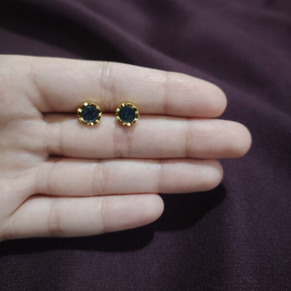 Vintage Simple Black Geometric Round Stud Earrings - Image 2