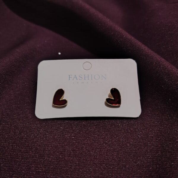 Fashionable Red Heart Stud - Image 4