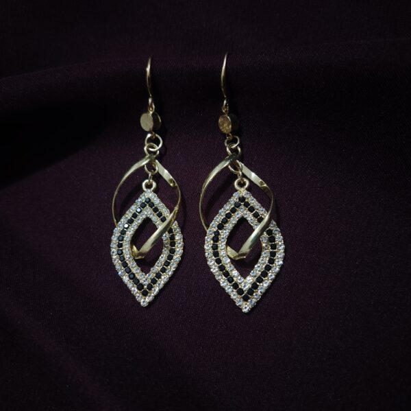 Exquisite Sparkling Leaf Drop Earring - Image 3
