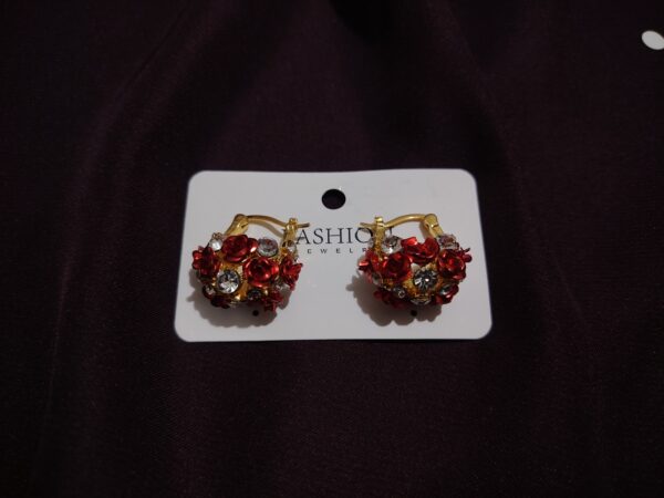 Stylish Flower Alloy Earring - Image 4