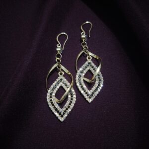 Exquisite Sparkling Leaf Drop Earring