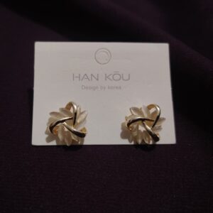 Geometric Triangular Opal