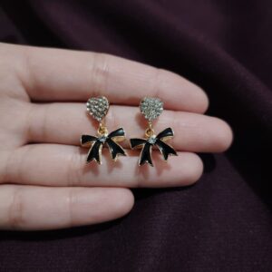 Heart and bow stud earrings